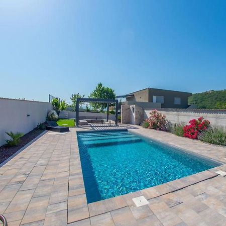 Villa Carpe Diem - With Private Pool Мостар Екстер'єр фото