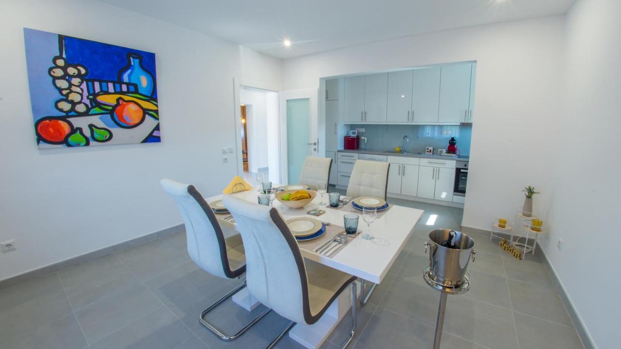 Villa Carpe Diem - With Private Pool Мостар Екстер'єр фото