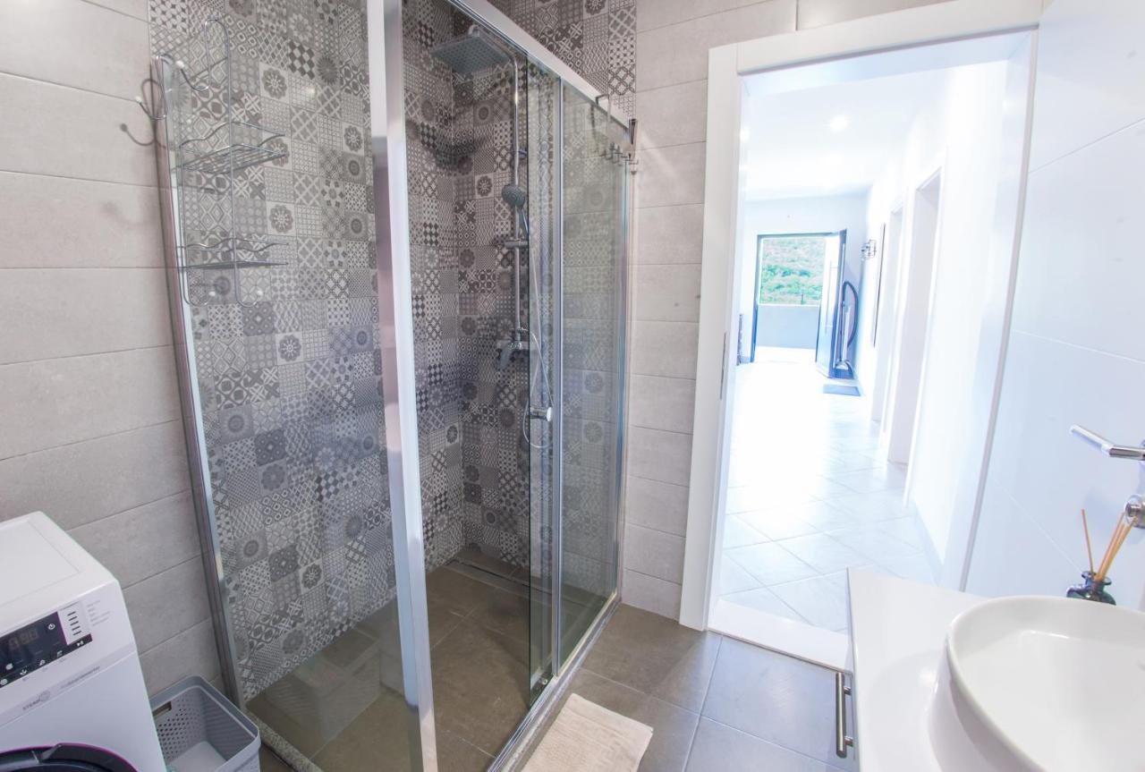 Villa Carpe Diem - With Private Pool Мостар Екстер'єр фото